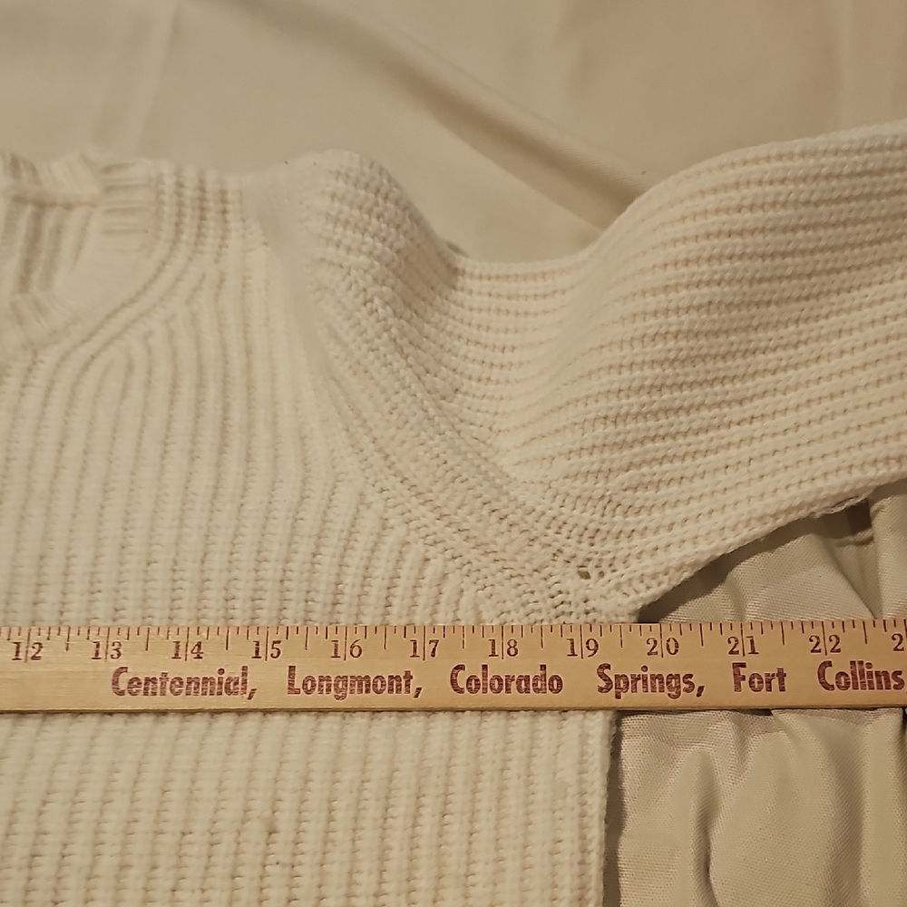 Ann Taylor Alpaca Merino Wool Blend Cream Knit Sweater Womans Medium - Picture 7 of 9